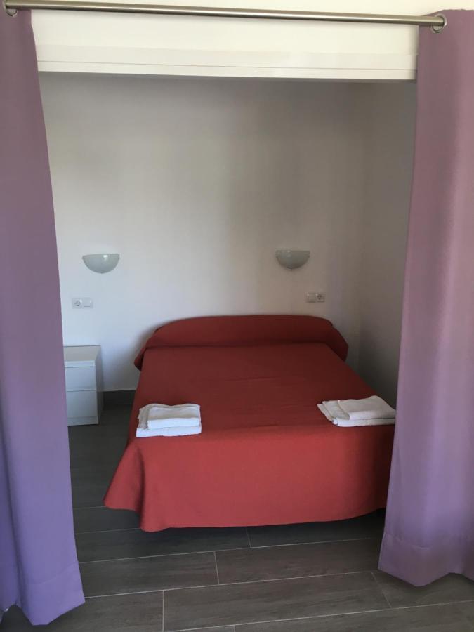 Bermudas-Turis Apartamentos Бенидорм Екстериор снимка