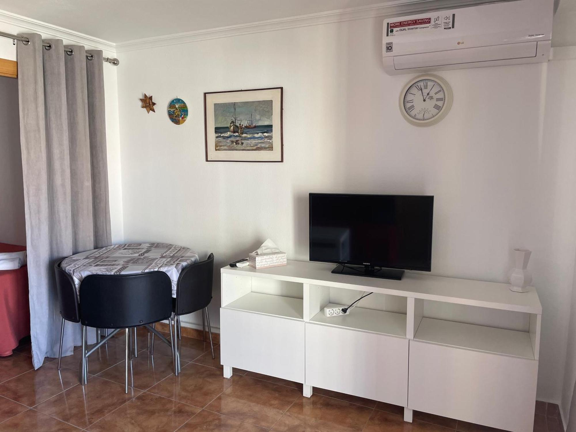 Bermudas-Turis Apartamentos Бенидорм Екстериор снимка