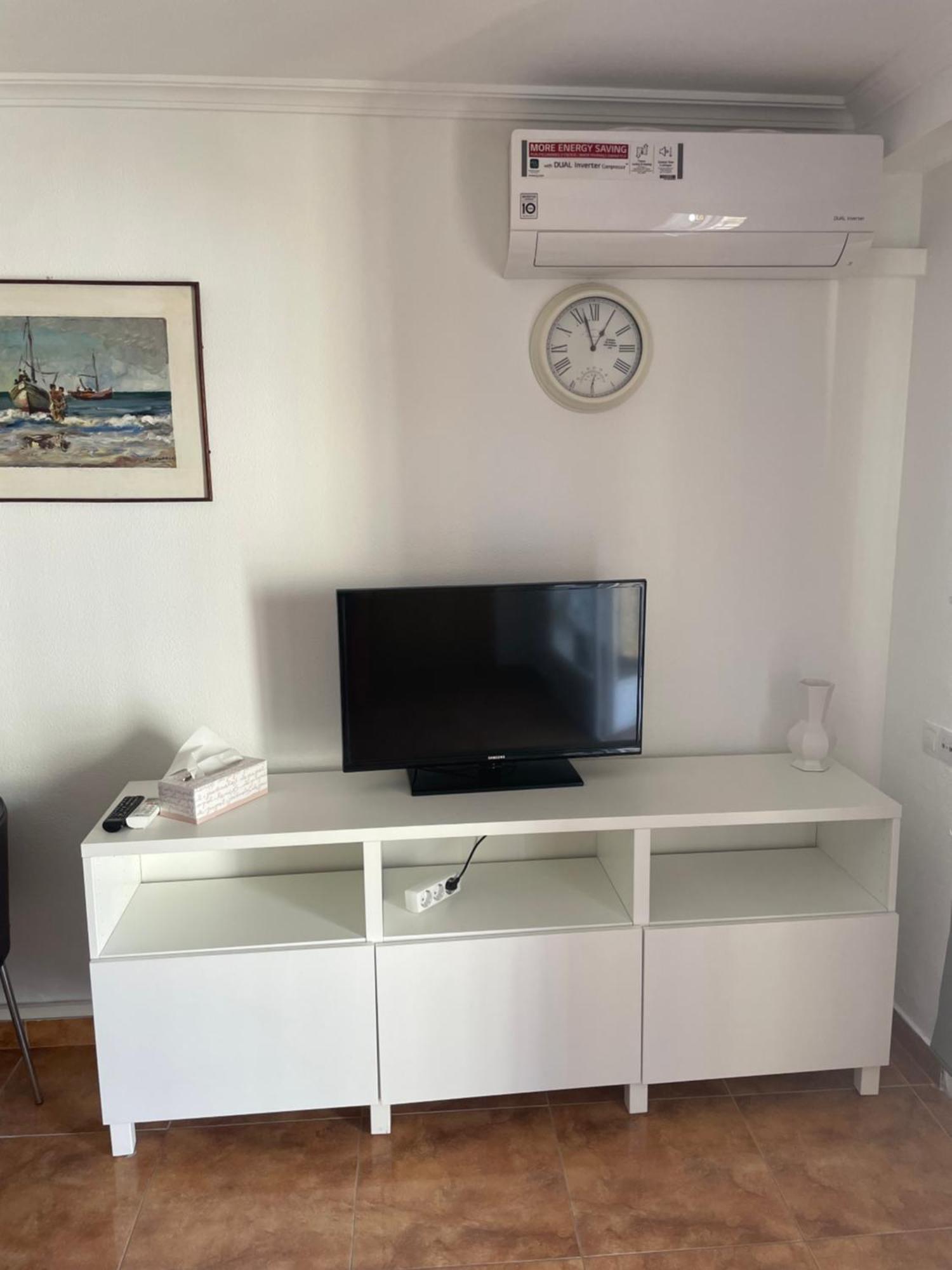 Bermudas-Turis Apartamentos Бенидорм Екстериор снимка