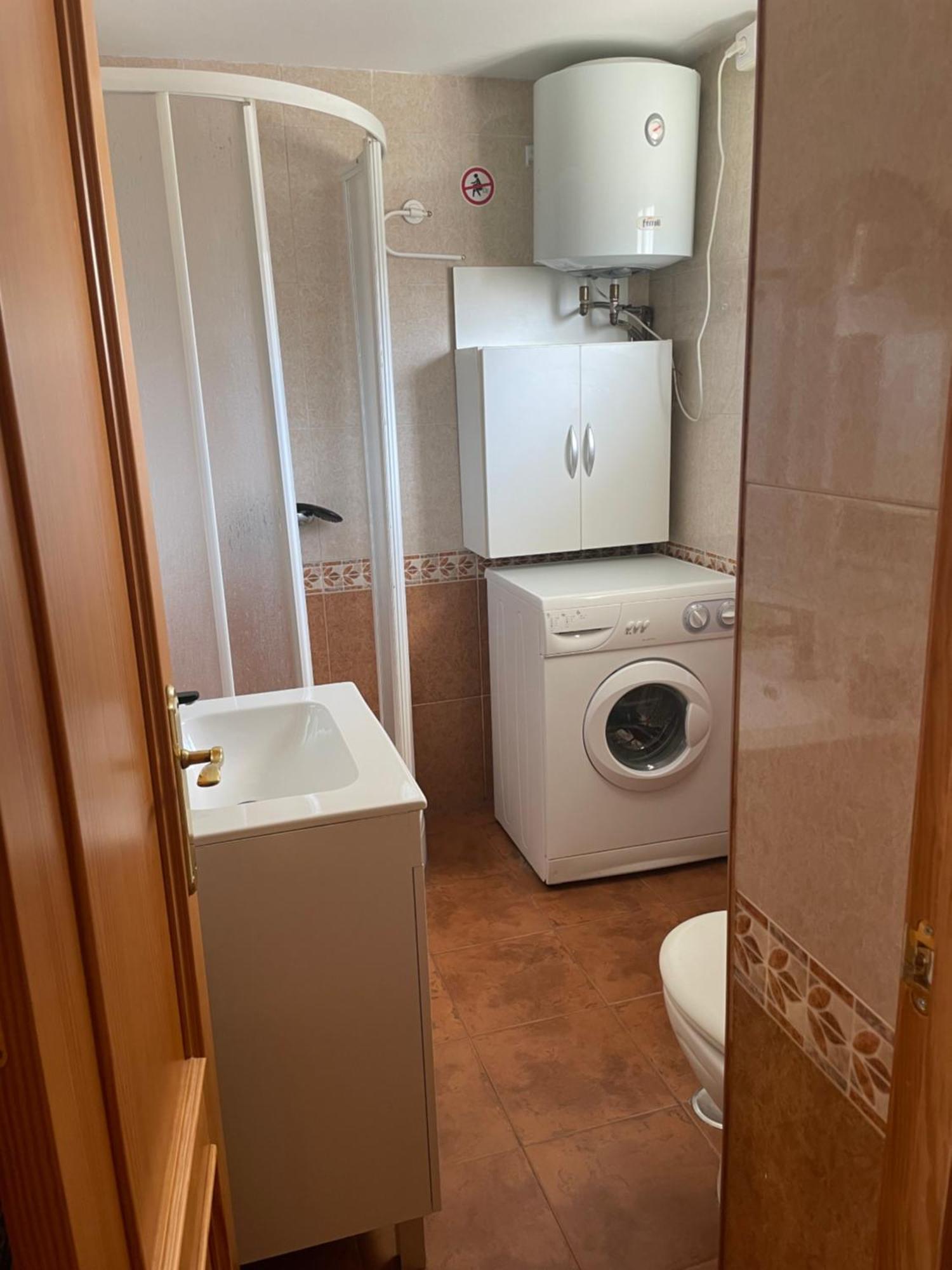Bermudas-Turis Apartamentos Бенидорм Екстериор снимка