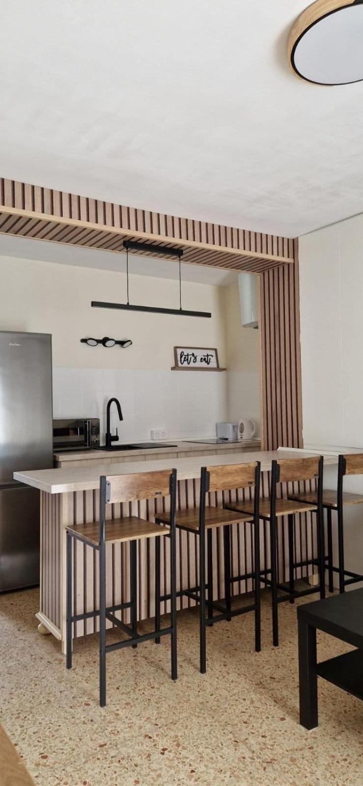 Bermudas-Turis Apartamentos Бенидорм Екстериор снимка