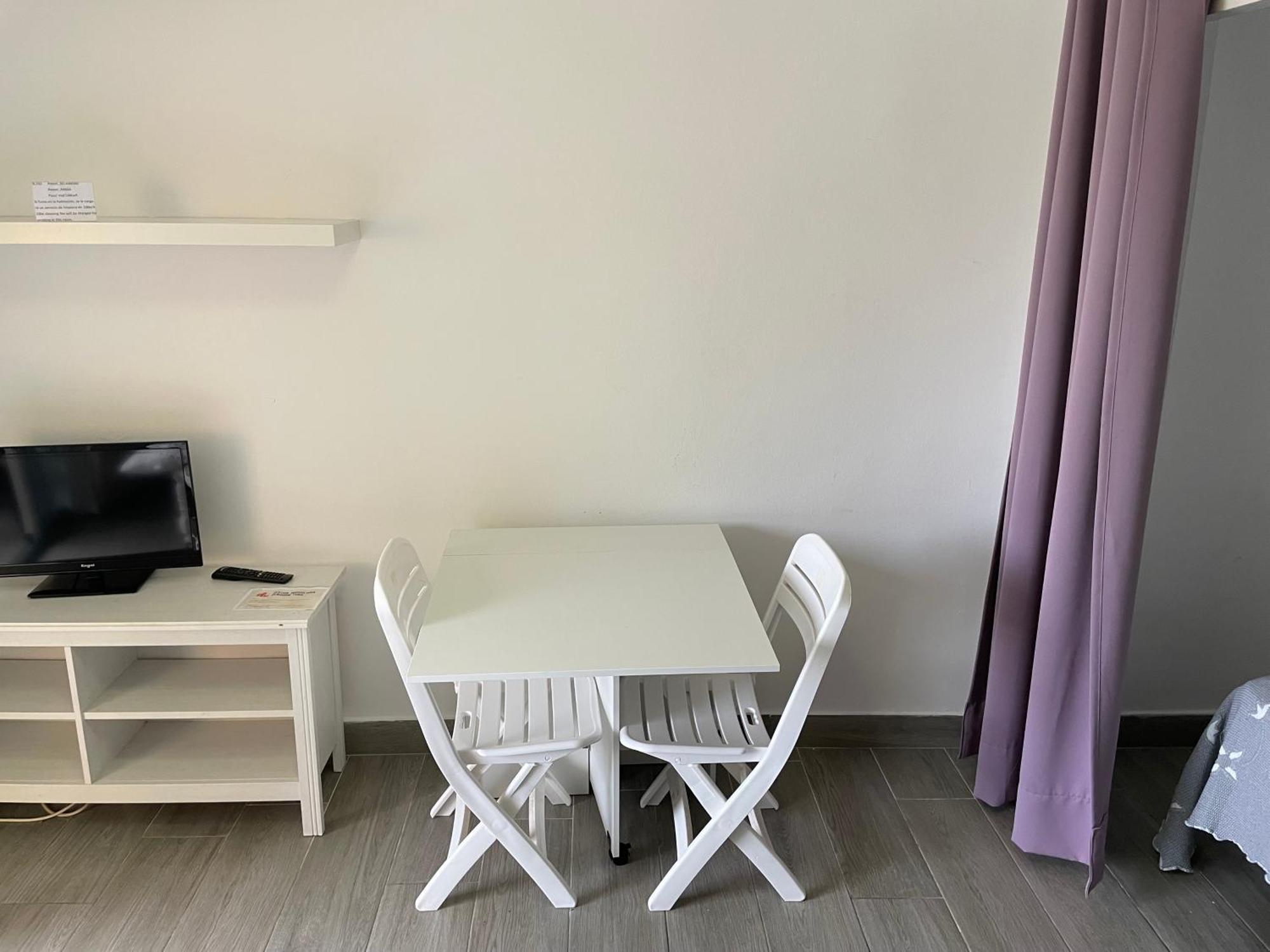 Bermudas-Turis Apartamentos Бенидорм Екстериор снимка